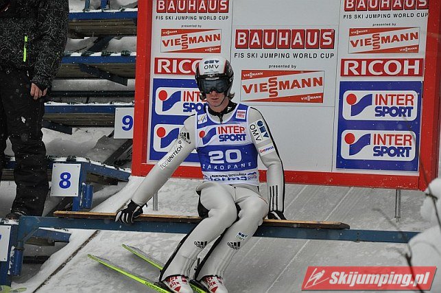 165 Lukas Hlava